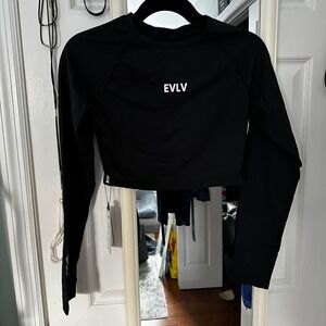 EVLV Womens Black Long Sleeve Cropped Athletic Top Breathable Sport Tech